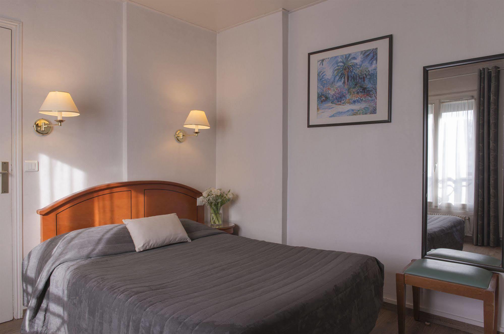 Hotel De Geneve Παρίσι Εξωτερικό φωτογραφία